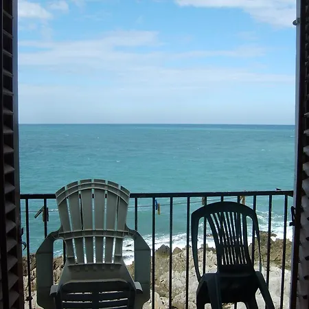 Ammaresiamo Guest house